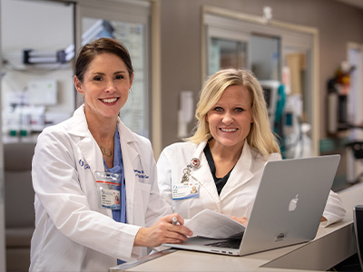 Society of Critical Care Medicine award recipients Elizabeth Starnes and Christy Barrick